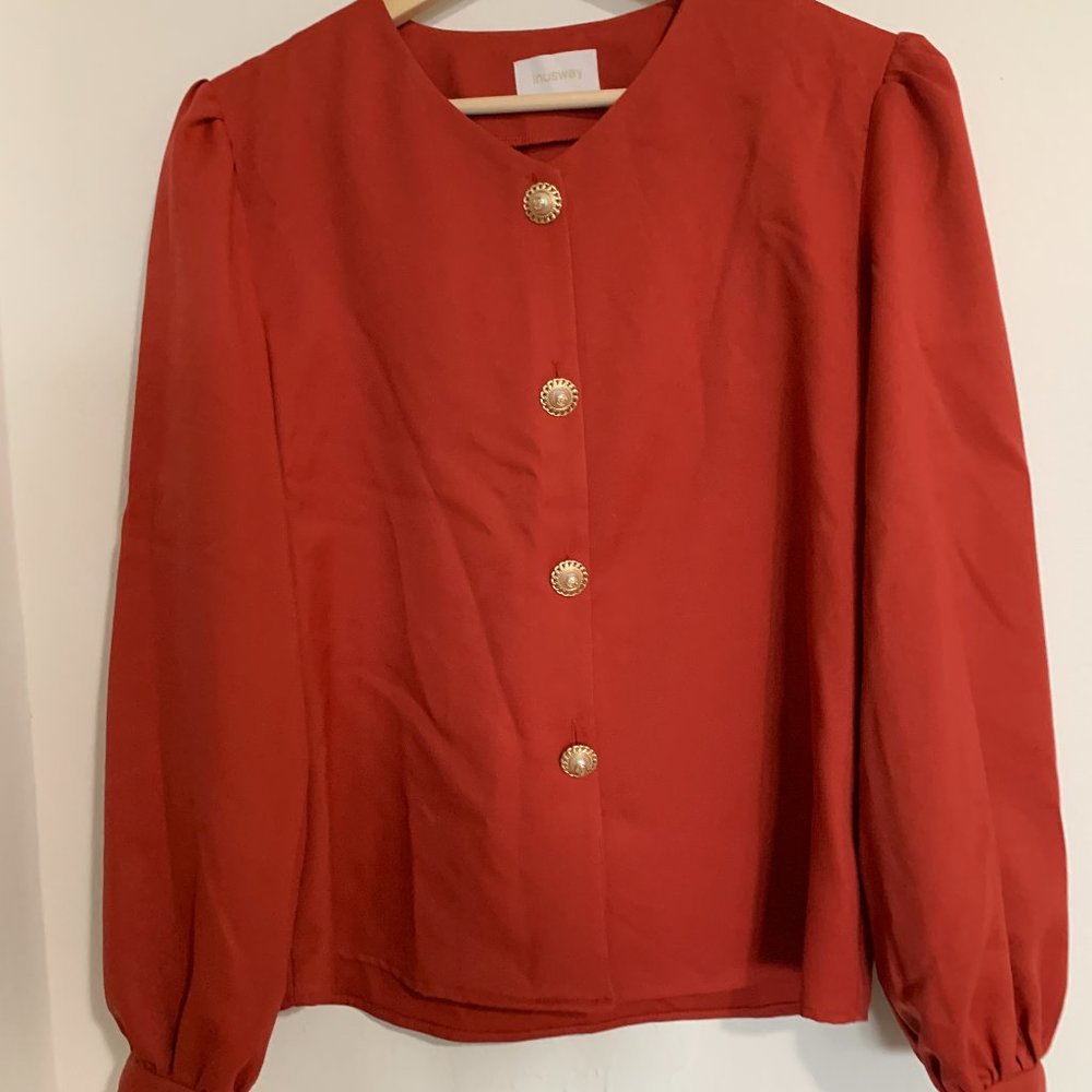 Wconcept Inusway Pearl Button V Neckline Blouse